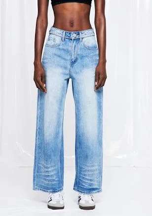 Innovare Denim Friede Rhinestone Bleached Jeans