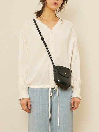 Hem String No-collar Shirt