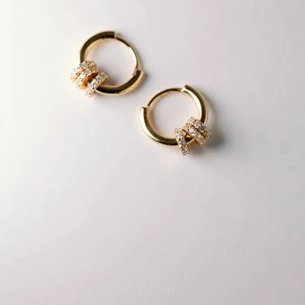 Knot Huggie Earrings Gold