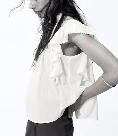 H&M Ladies Frill-Trimmed Blouse