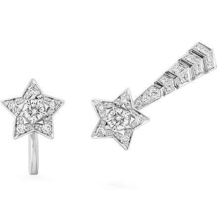 CHANEL Comète Chevron asymmetrical earrings 18k