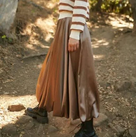 Mello Spandauer Satin Balloon Midi Skirt In Bronze
