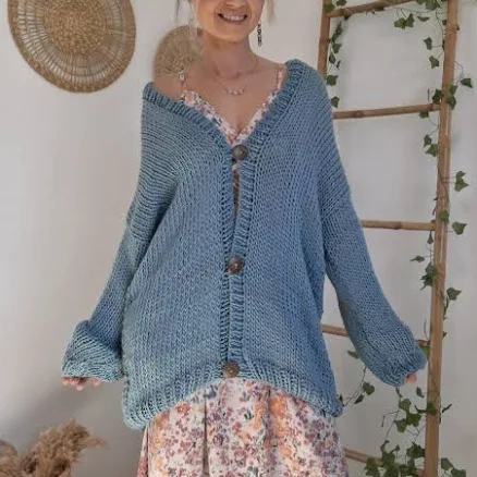 Oversized Vegan Yarn Cardigan with Wooden Buttons