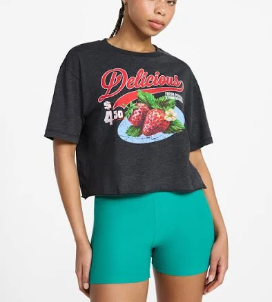 No Boundaries Boxy Cropped Graphic Tee