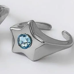 Urban Outfitters Five Fourty Nine Astro Star Signet Ring