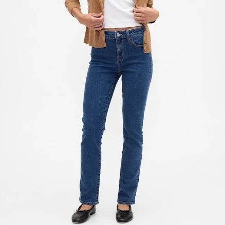 Gap Women's Mid Rise Classic Straight Jeans