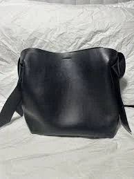 Acne Studios Musubi Midi Black Medium leather Bag