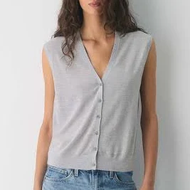 Aritzia Women's Fine Merino Wool Wedgewood Sweater Vest