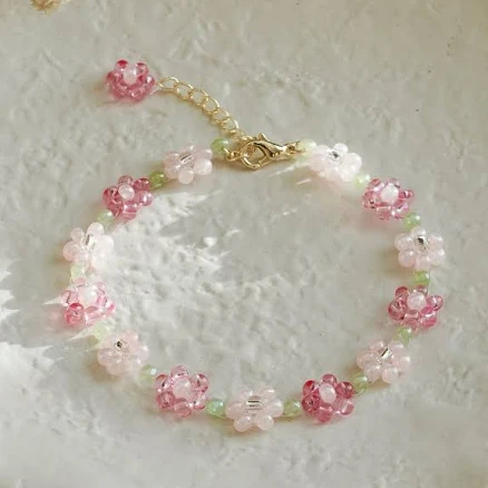 Dainty Aesthetic Rainbow Beaded Daisy Flower Bracelet