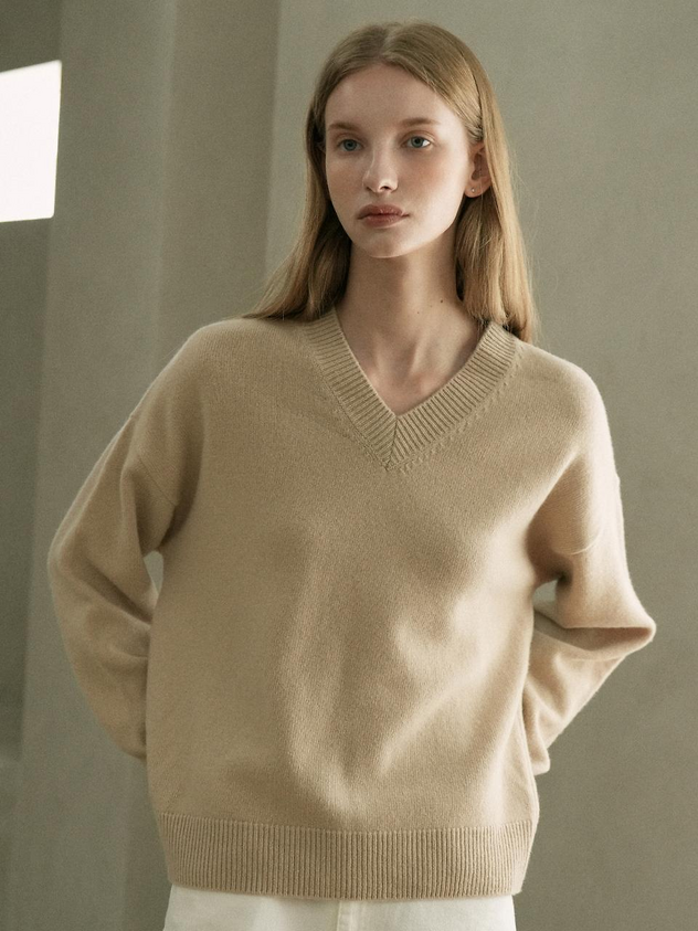 Merino Wool Slit V-neck Knit