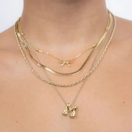 Ribbon Necklace