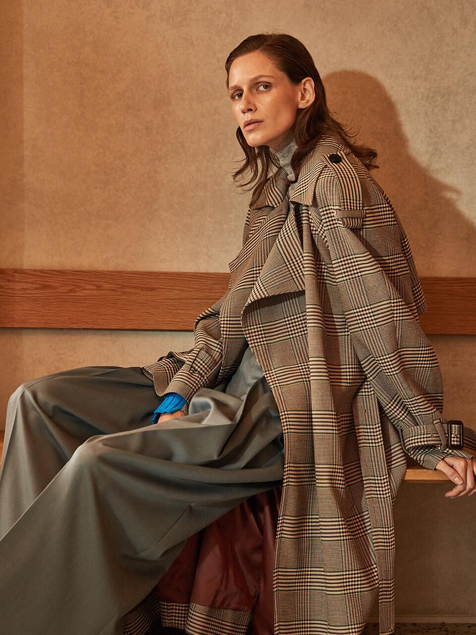 Check Pattern Belted Trench Coat_Beige