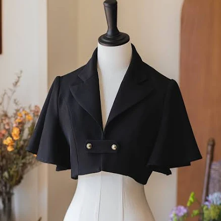 Notched Collar Cropped Coat