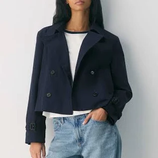 Aritzia Women's Esquire Trench Coat