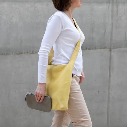 Women's Leather Cross Body Bag