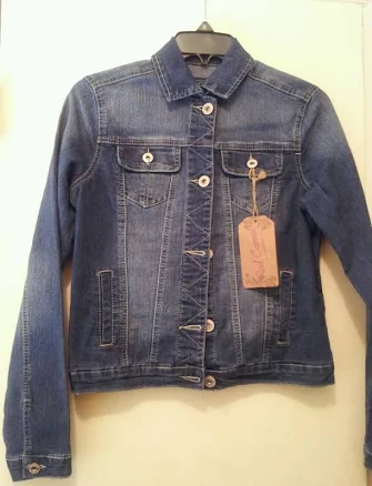 Blue Jean Denim Button Up Jacket , Juniors Size: Small - Red Camel