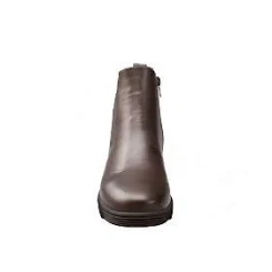 Easy Street Women's Wyatt Chelsea Boots