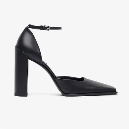 Alaïa Women's D'orsay Pumps