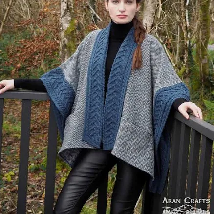 Tweed Cape T35