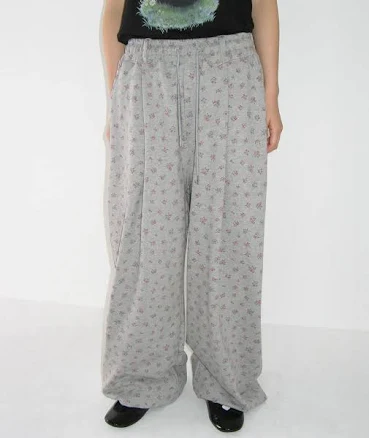 ronron Floral Wide Sweat Pants