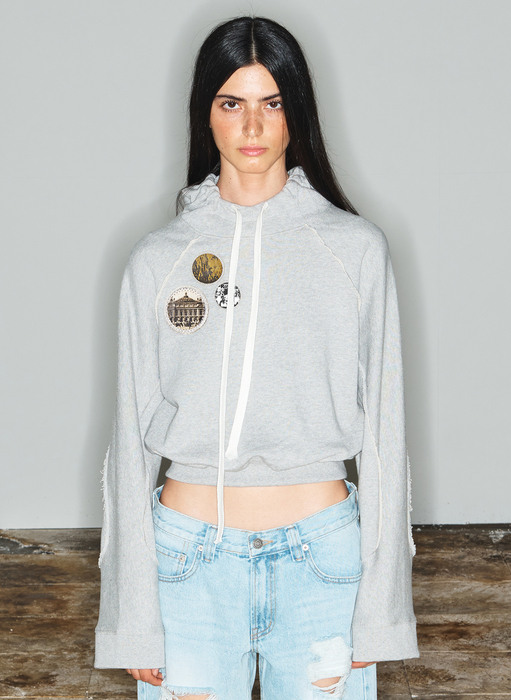Foggia Raglan Cropped Hoodie