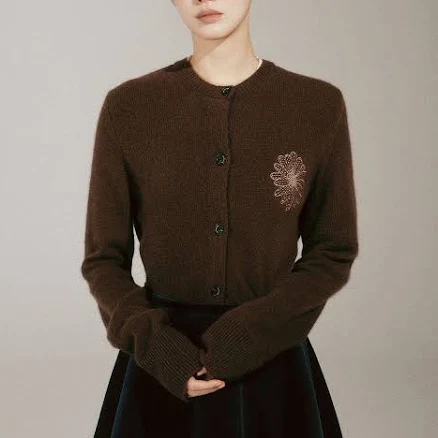 Raccoon Blended Cardigan Round Neck_Brown Beige