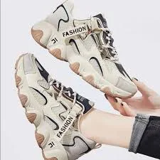 Letter Graphic Lace-up Front Chunky Sneakers