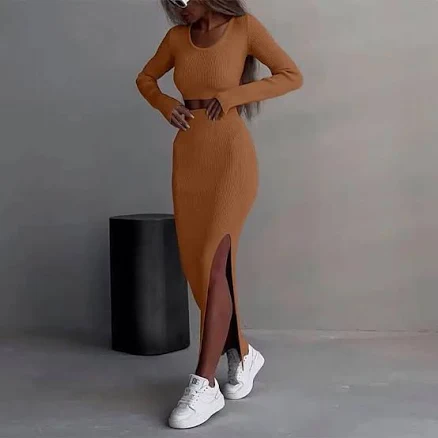 Women's Long Sleeve Knit T-Shirt Suit with Half Body Side Slit