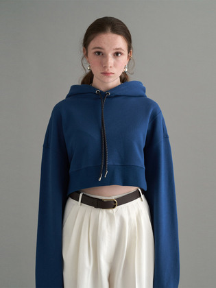 Unbalanced Cropped Hood