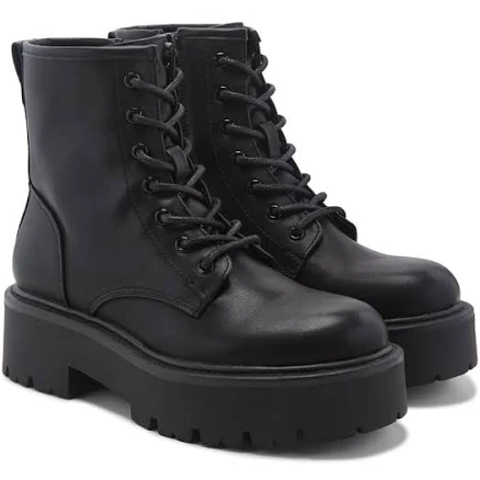 Madden Girl Women's Channt Lace-Up Motorcycle Boots