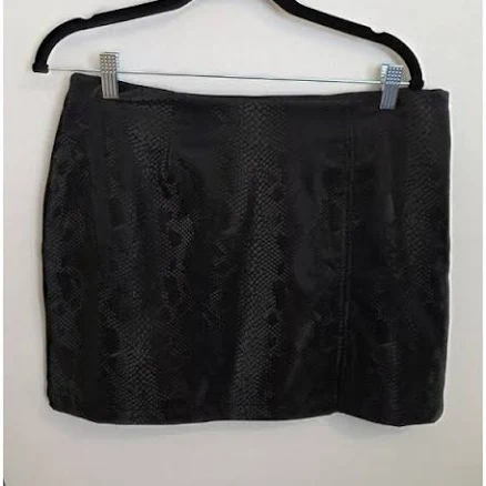 Juicy Couture Women's A-Line Faux Leather SkirtJuicy Couture Women's A-Line Faux Leather Skirt