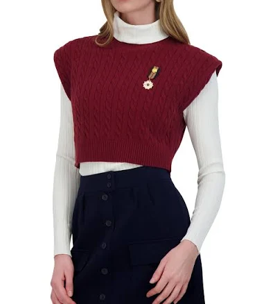 Point Women's Cable Knit Vest