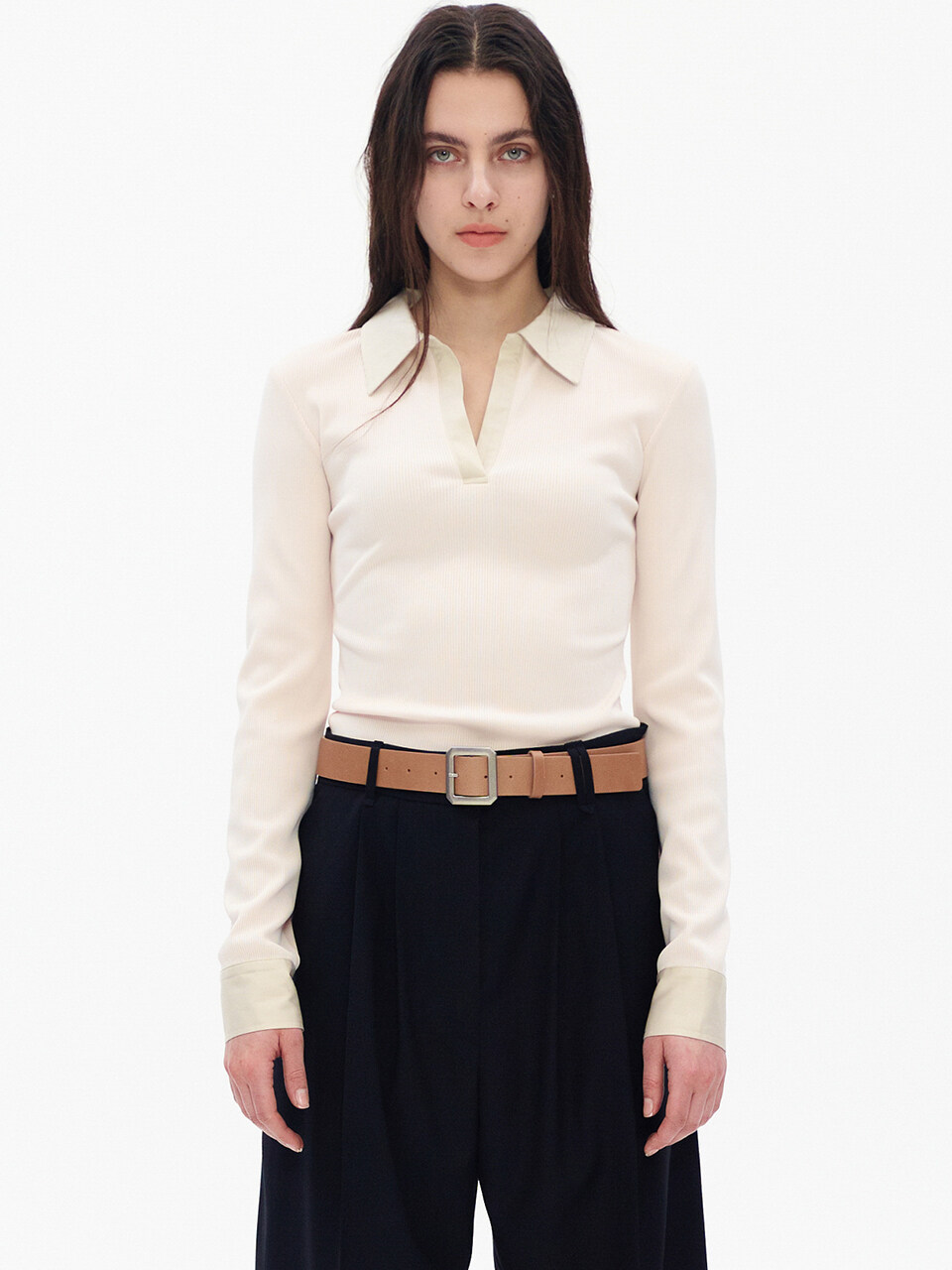 Collared Fitted Blouse_Beige