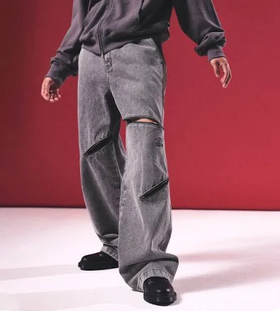 TRAVEL Open Zipper Washed Denim Pants