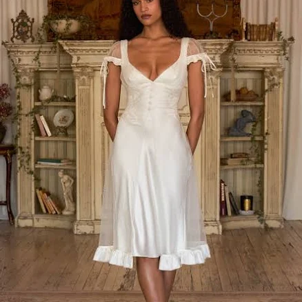 Candlelit Lady Dress