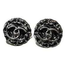 Coco Crush earrings