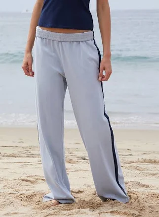 John Galt Women's Anastasia Side Stripe Baggy Sweatpants in Blue/Navy