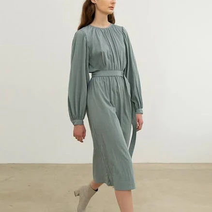 RE RHEE CUFF SLEEVES BELTED MIDI DRESS by W Concept