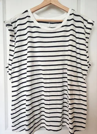 Ava & Viv Striped Tee Shirt White & Black Short Sleeve Streetwear