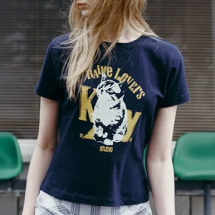 Raive New Raive Cat Graphic T-shirt