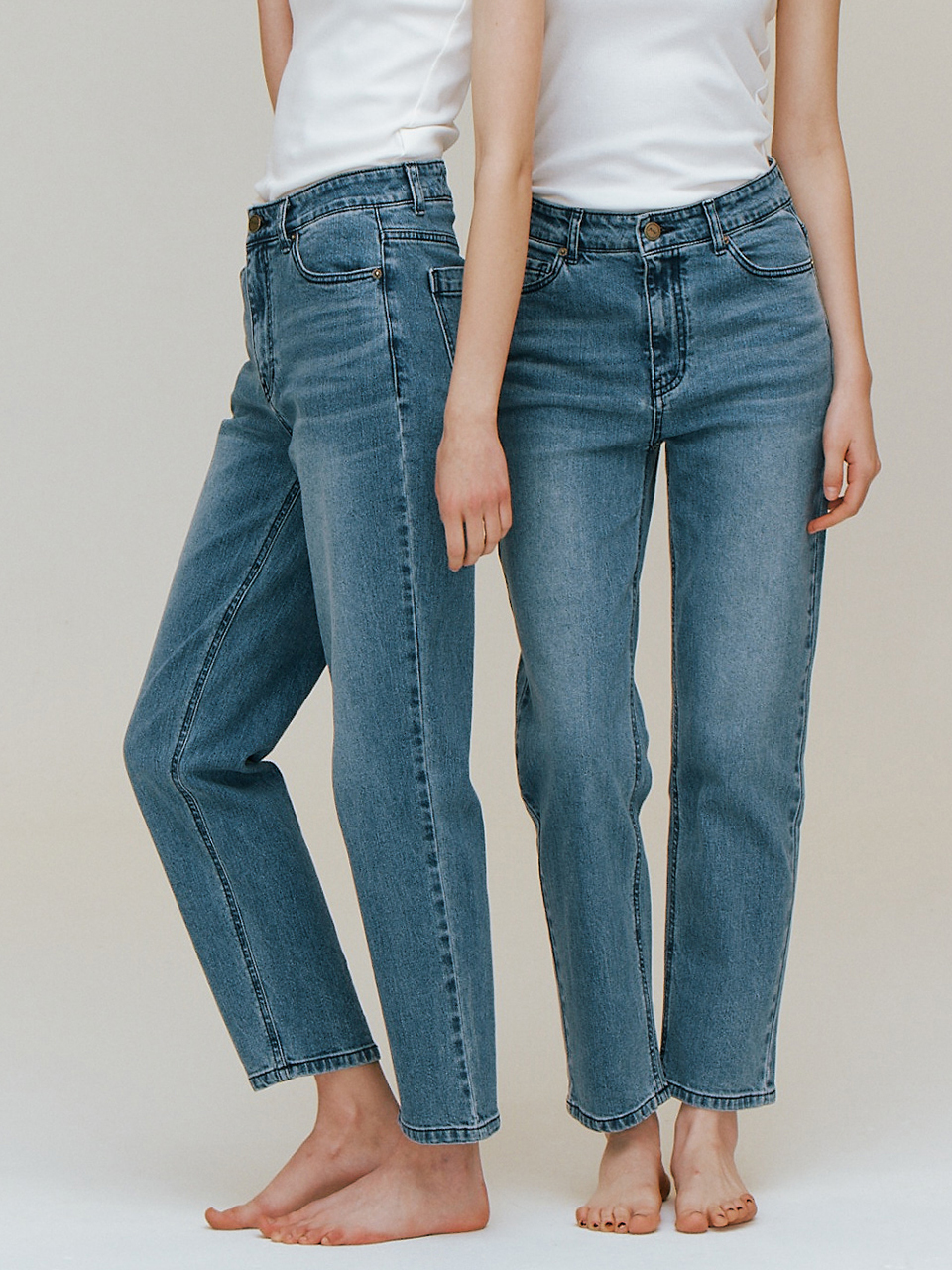 Mid-rise Straight Jeans Mid Blue