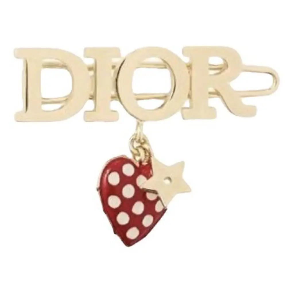 Dioramour Barrette