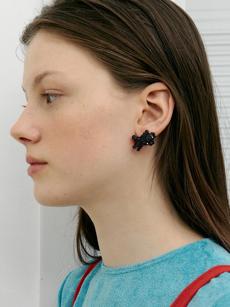 Petal Ribbon Earrings (VH2435EA006M)