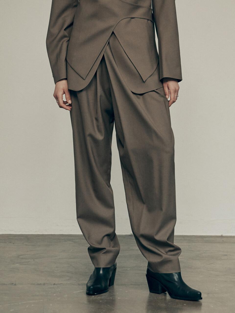 Wide Tuck Pants Khaki