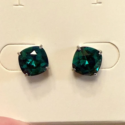 Origami Owl Silver Clara Stud Earrings Emerald Crystals Clara Club
