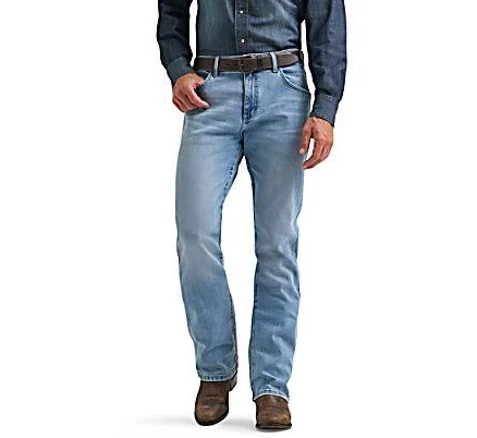 Wrangler Men's Retro Slim Boot Jean