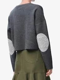 LOEWE Embossed-Anagram Cropped Wool Jumper