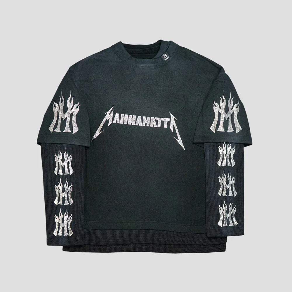 Mannahatta NYC x Maison Mihara Yasuhiro Camiseta Thermal Combined Fuego