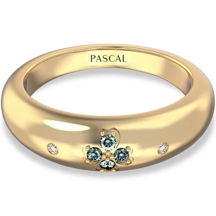 Pascal 18K Yellow Gold Vermeil Lucky Clover Pavé Green Diamond Pavé Ring