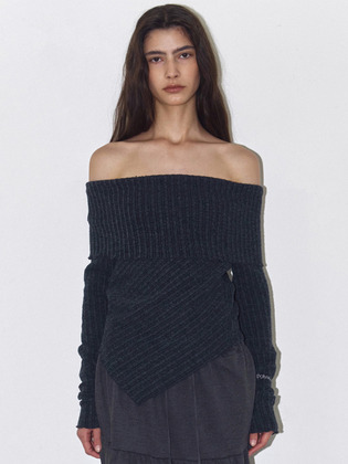 Off-shoulder Asymmetric Sweater